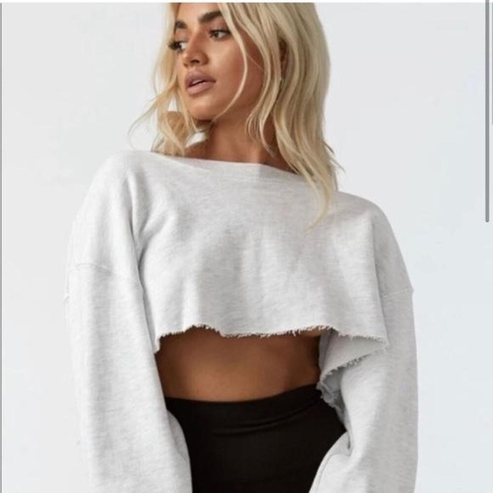 JOAH BROWN Heather Gray Cropped Sweatshirt